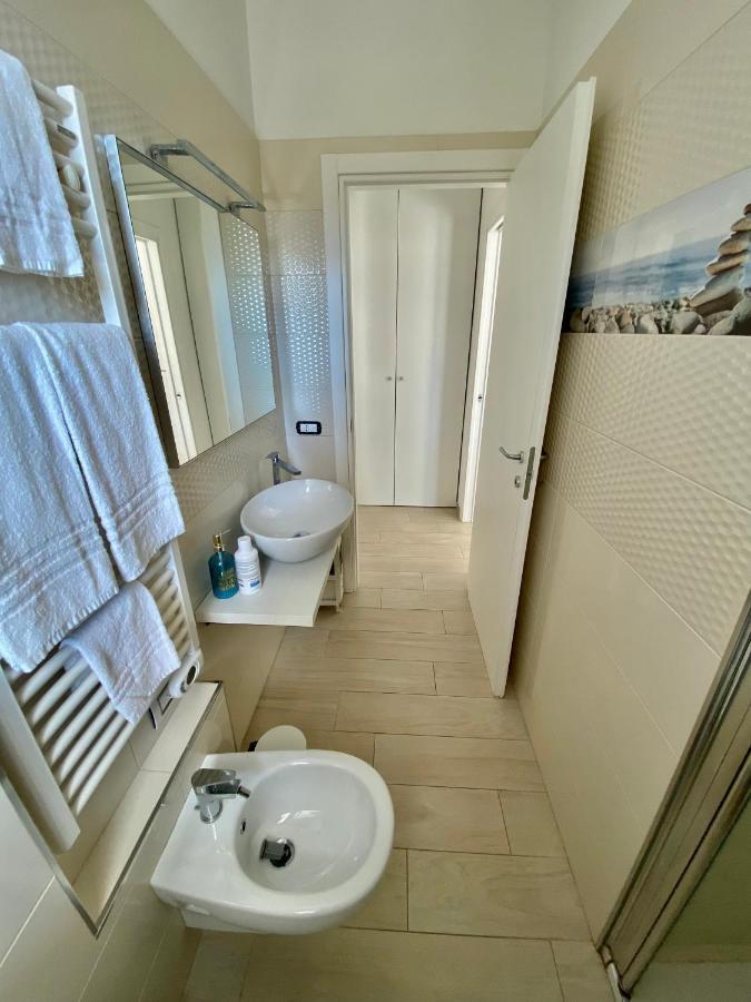 Appartamento Al Mare Con Giardino, Spiaggia E Piscina Alba Adriatica Exterior photo